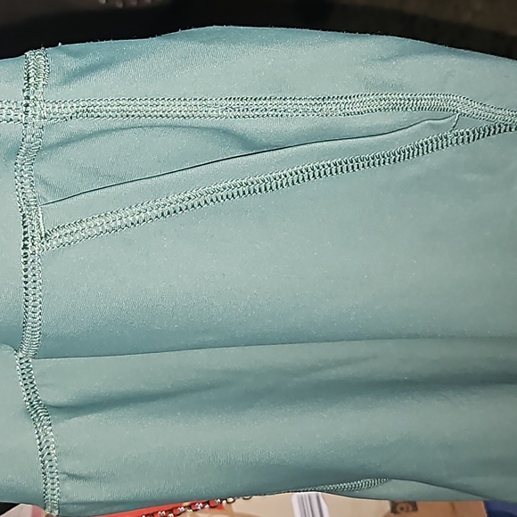 Old Navy Active Powersoft - Picture 7 of 8